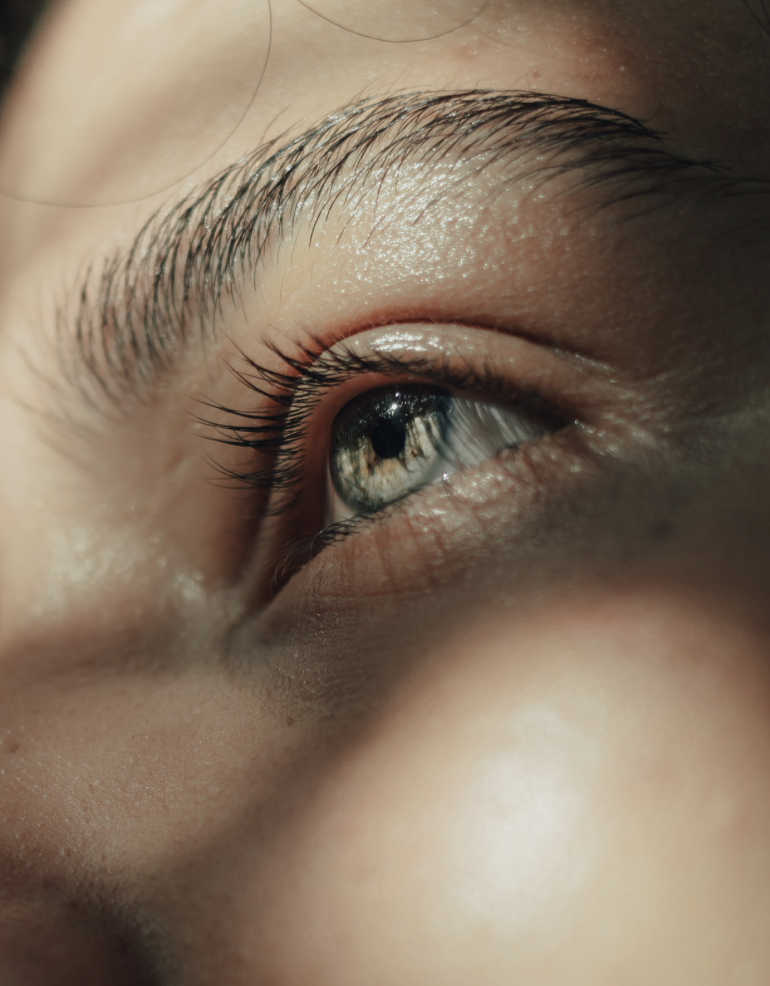 Brow Tint & Shape